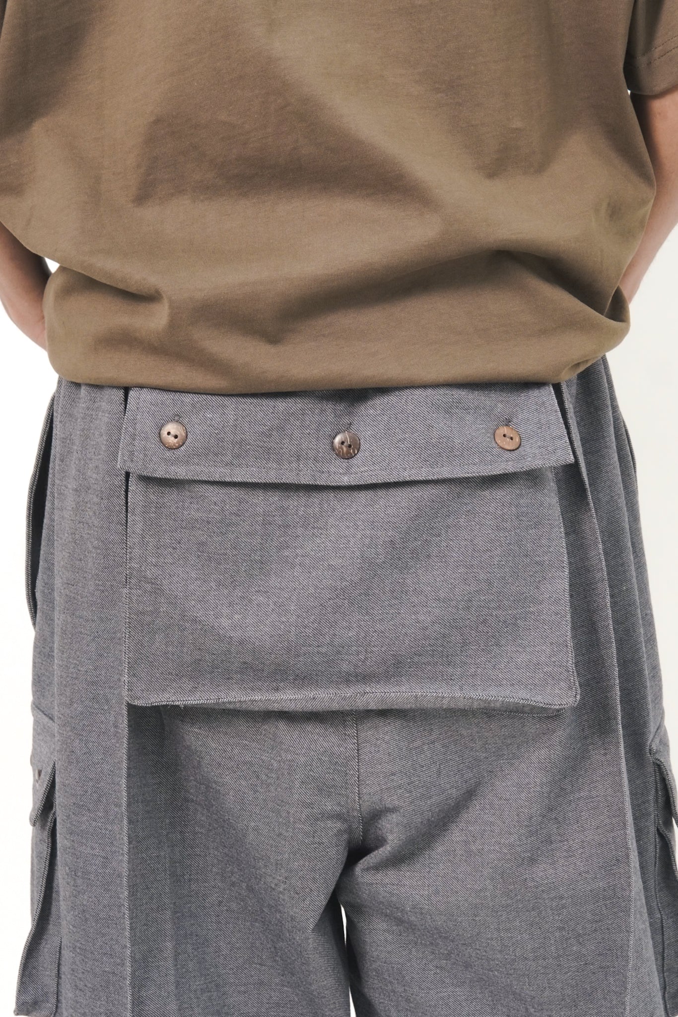 "SARU" SHORTS (002) IN SLATE