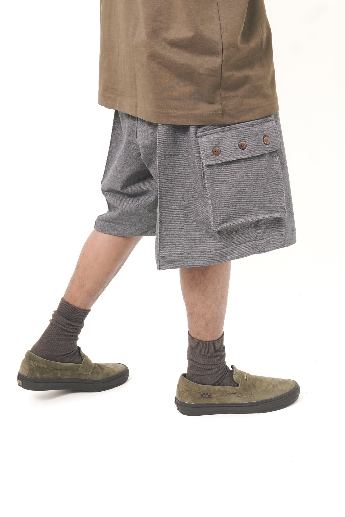 "SARU" SHORTS (002) IN SLATE